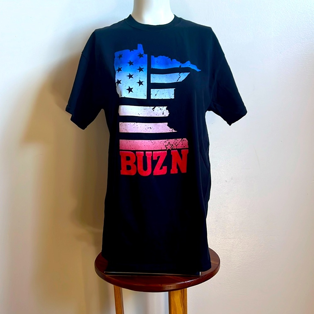 Minnesota BUZN flag USA tee